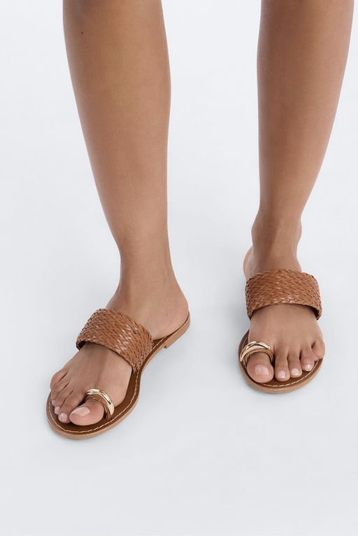 Huntington Beach Toe Ring Sandals - Tan