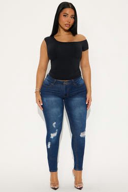 She's Fierce Stretch Skinny Jeans - Dark Wash