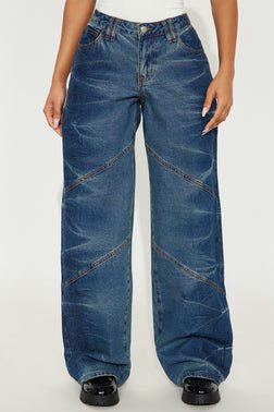 Ocean Eyes Seaming Straight Leg Jeans - Medium Wash