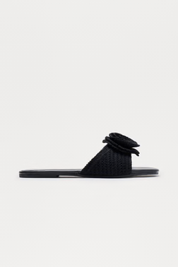 Truth Crochet Flower Slip on Sandals - Black